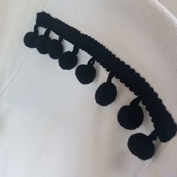 FUN White Jacket - Picture 4 of 11